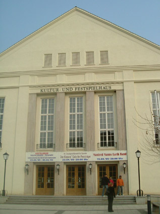 Kultur- und Festspielhaus