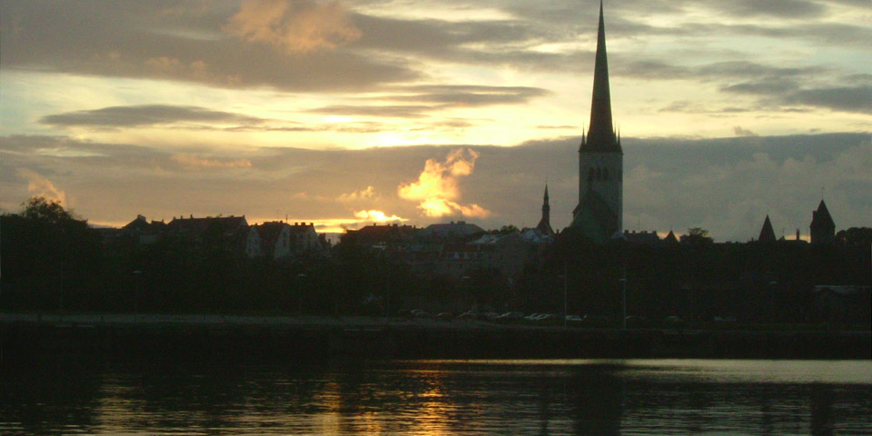 Blick vom Hafen auf die Altstadt