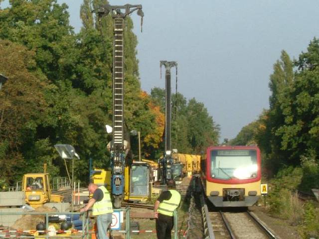 Baustelle Drakestraße, Blick vom S-Bahnhof Berlin Lichterfelde West (6)